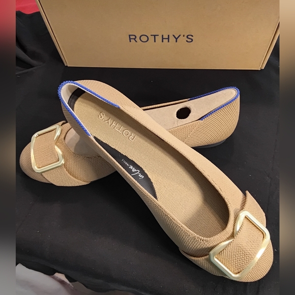 Rothy's The Emblem Ballet Flat in Wren - Picture 2 of 5